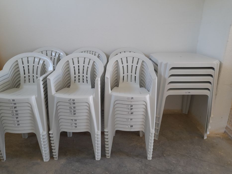 Aluguer mesas e cadeiras para 20 pessoas