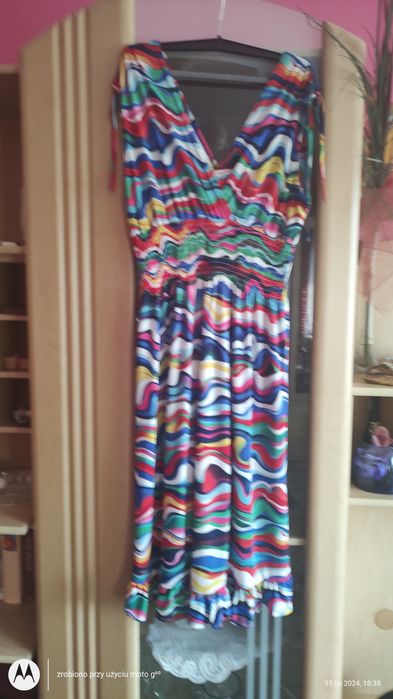 Kolorowa sukienka damska