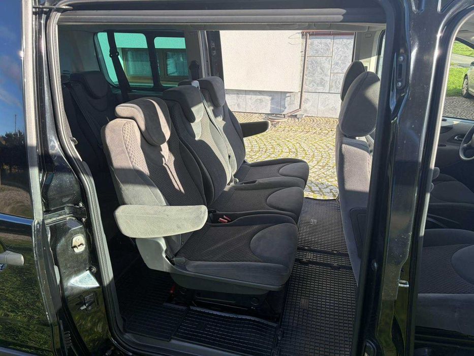 WYNAJEM - auto 8-osobowe - wynajem z kierowcą i bez, wesela, imprezy