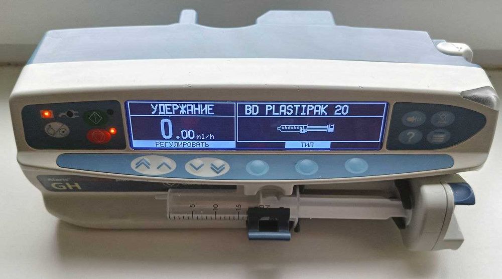 Инфузомат шприцевой Alaris 2014 год