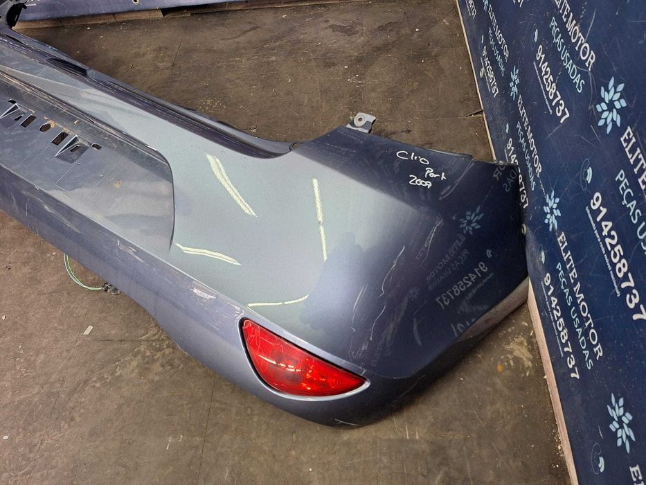 Parachoques traseiro usado RENAULT CLIO III 3