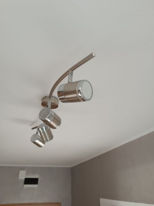 Lampa/kinket chromowa z 4 punktami świetlnymi