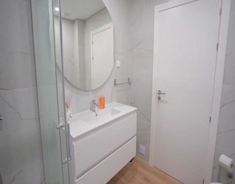 Moderno apartamento T2, para arendar em Olhão, Algarve