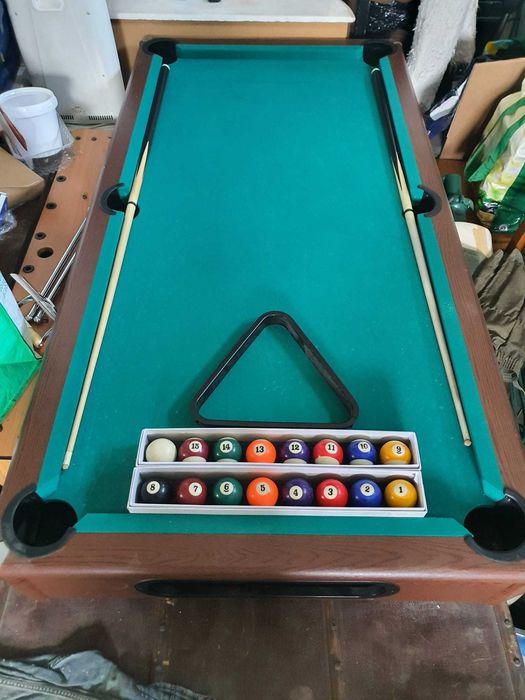 Mesa de snooker , usada em bom estado