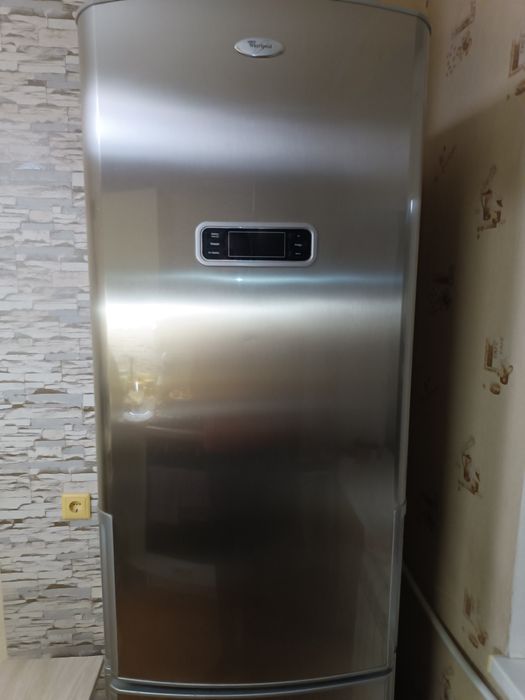 Холодильник wirpool на запчастини