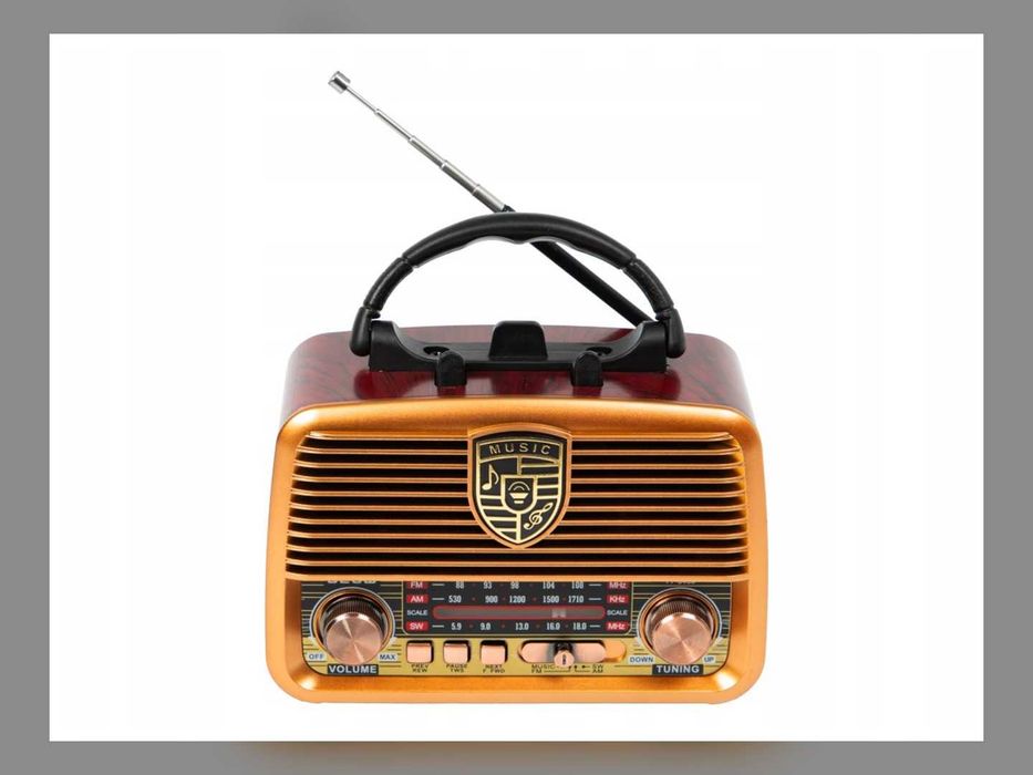 Radio Retro FM AM Przenośne Brązowe USB Czytnik Kart Antena Uchwyt