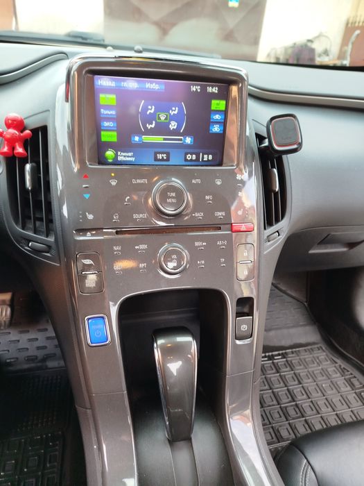 Chevrolet Volt гібрид 1.4