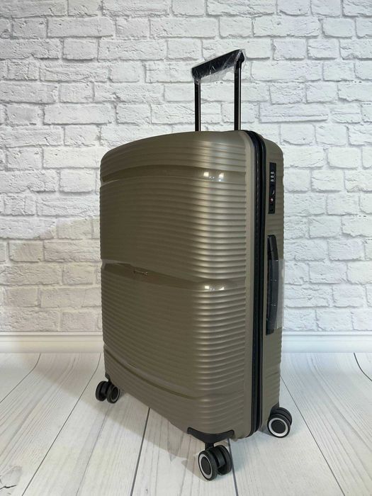 Валіза середня 4 колеса 94103 / M шампань Snowball (Франція)