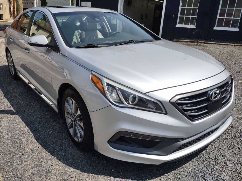 Hyundai Sonata Limited      2017