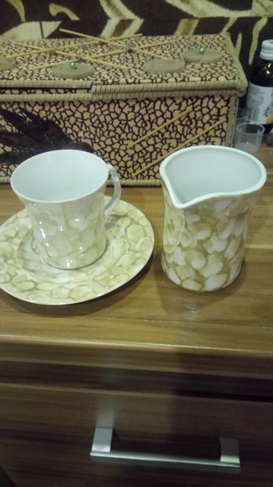 Porcelanowe talerzyki serwis kawowy PRL