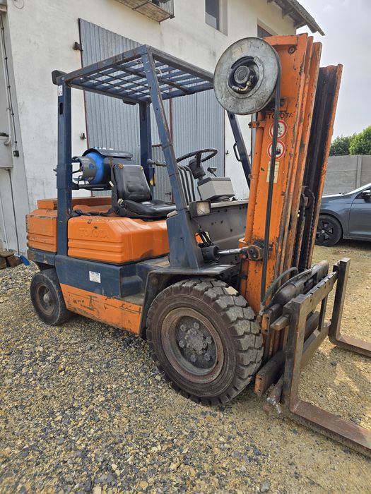 Wózek widłowy toyota 5fg30 LPG triplex