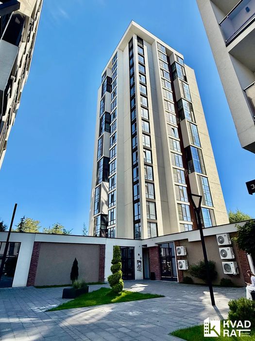 3 кімнати, 2 балкони