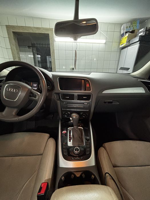 Audi Q5 2012r. 2.0 tdi 177km S-tronic 7-biegow Quattro