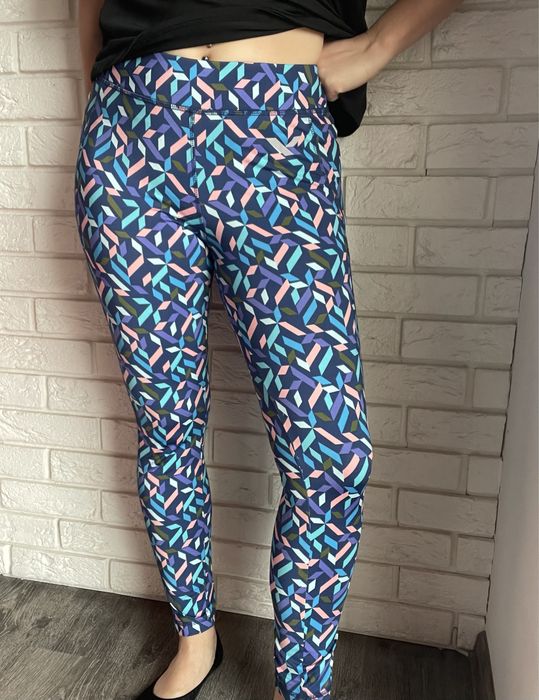 Sportowe legginsy M na trening jogę siłownię do biegania
