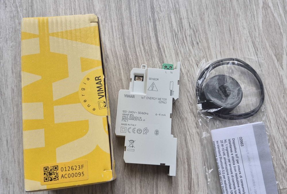 Vimar 02963 Jednofazowy licznik energii podłączony do Internetu