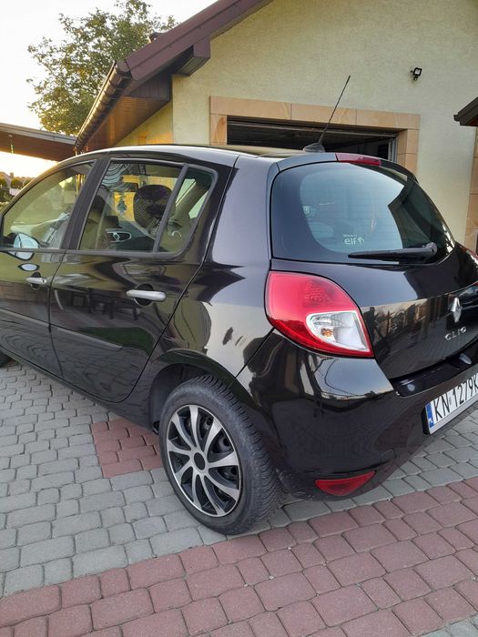 Renault clio 3   1,2 benzyna 2010r.