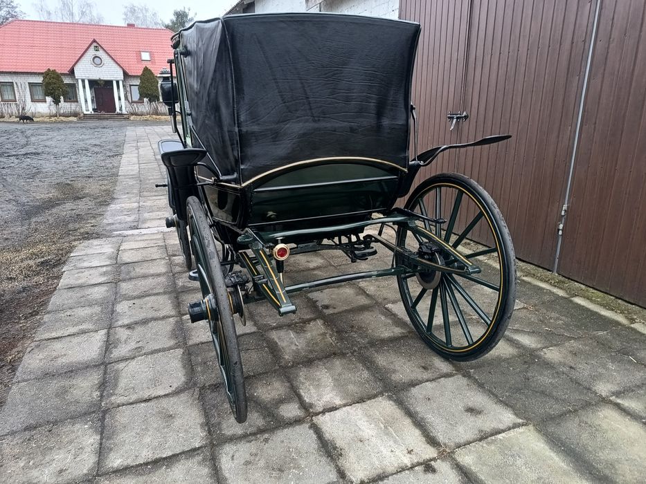 Powóz Konny Lando Bryczka Landauer