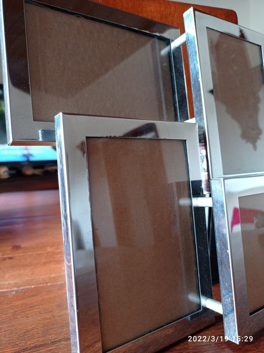 Moldura cromada para 6 fotografias