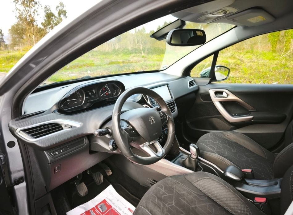Peugeot 2008 1.2 VTI  PureTech