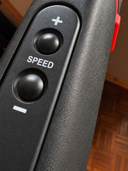 Passadeira Reebok ONE GT50, só 3 meses uso, 18 km/h e inclinação eletrónica