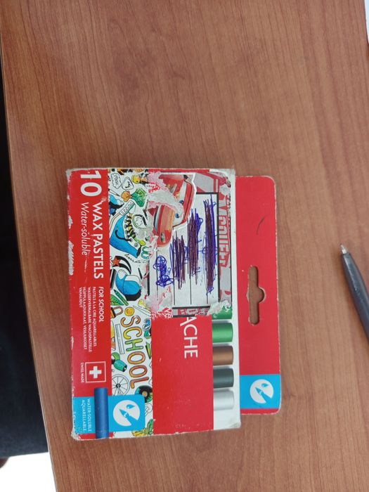 caran d'ache 10 wax pastels (ler descrição)