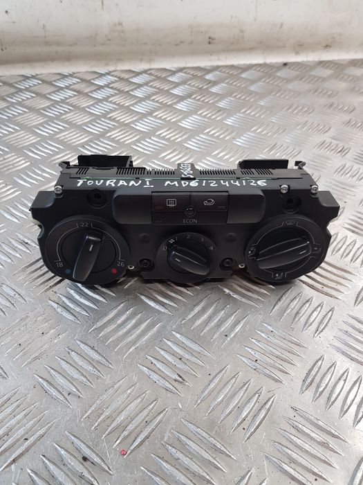 Panel Nawiewu Vw Touran I 04R-