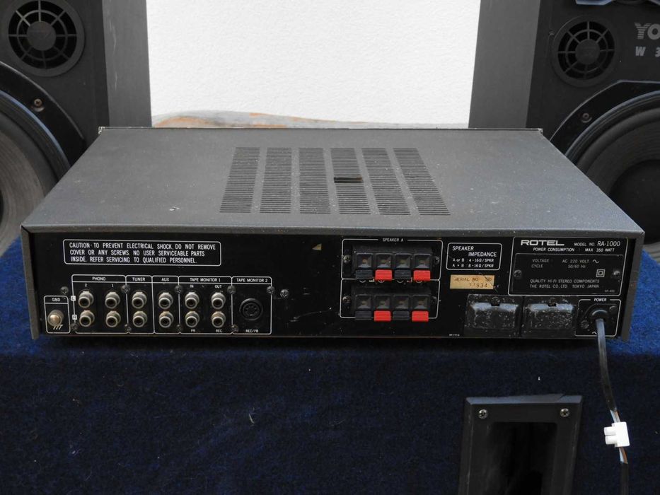 Wzmacniacz Rotel RA -1000 część zestawu audio