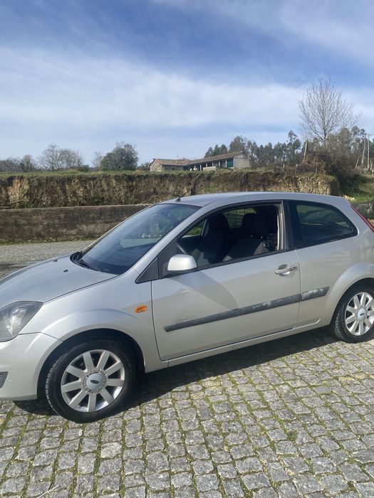 Vendo Ford Fiesta 1.4 tdci 2006