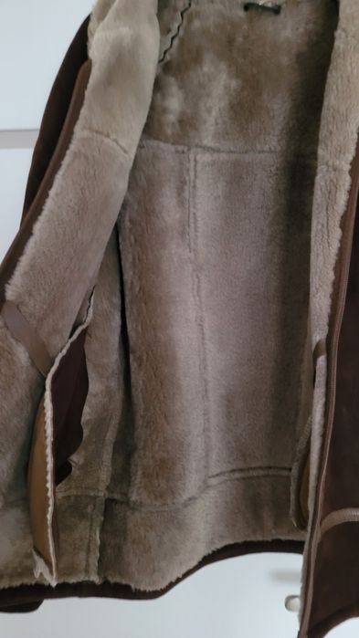 Męski kożuch naturalny w kolorze czekoladowym