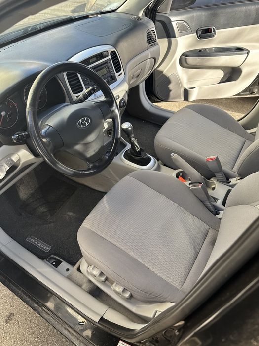 Продаю Hundai Accent