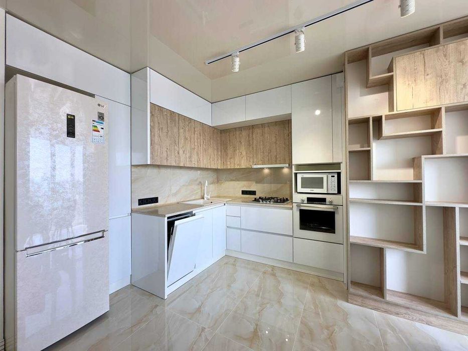 Оренда 1-кімнатної квартири в ЖК "PLUS 1"  вул. Малоголосківська 16б