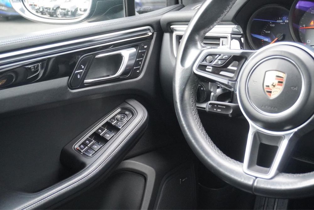 Porsche macan s