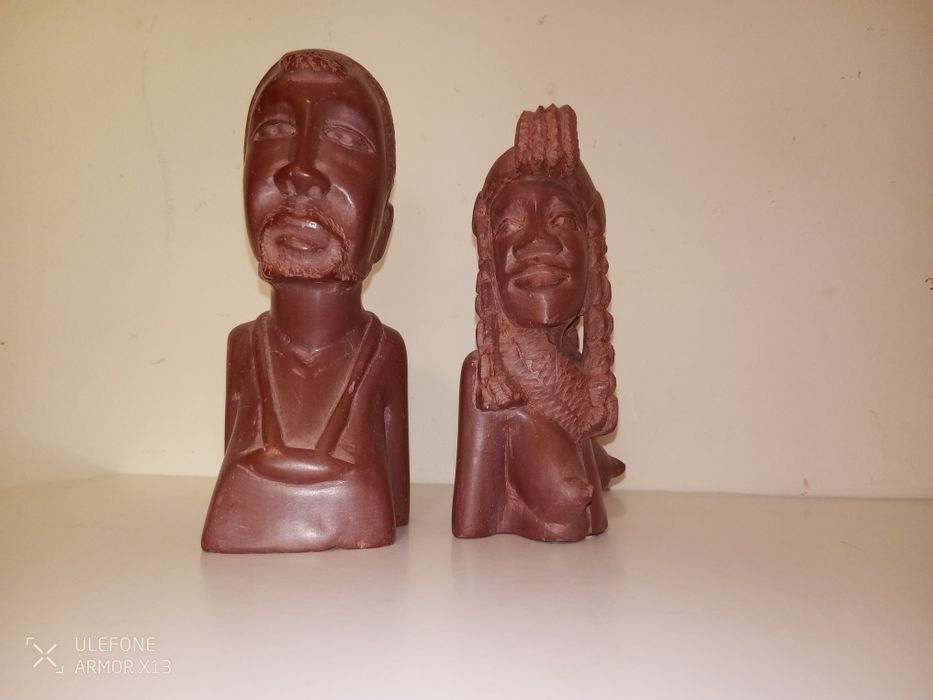 Par estatuetas Angola anos 70 "pedra de Calunda" arte antiga vintage