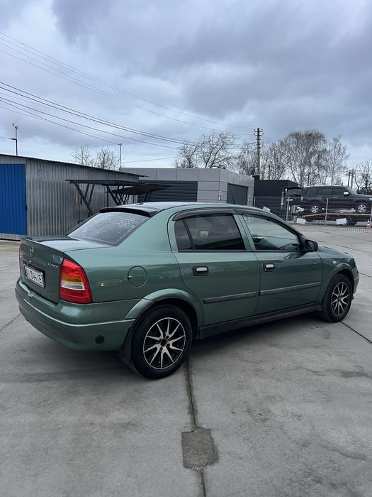 Opel Astra 2006 Газ/бенз
