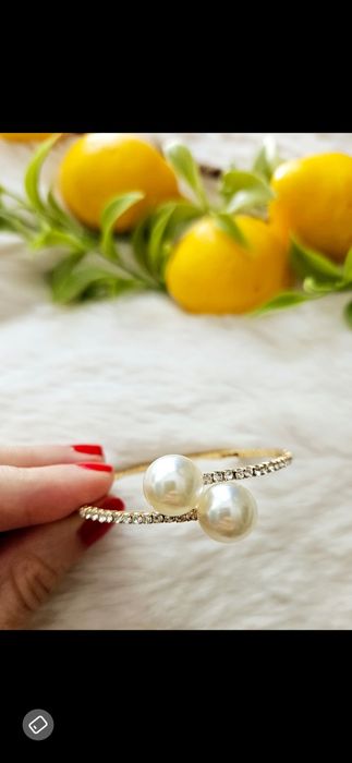 Bransoletka mankietowa, cyrkonie, perły