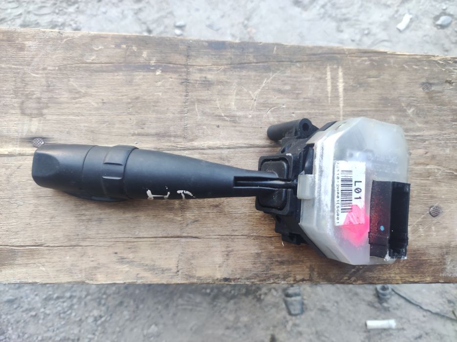 Переключатель подрулевой света Hyundai Elantra 2006-2011г. Оригинал.