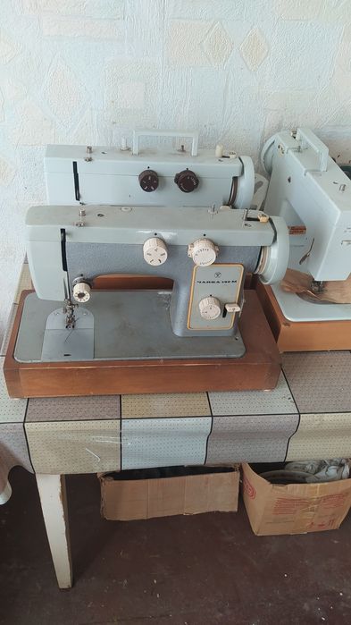 Машинка швейна битва,, чайка 142''