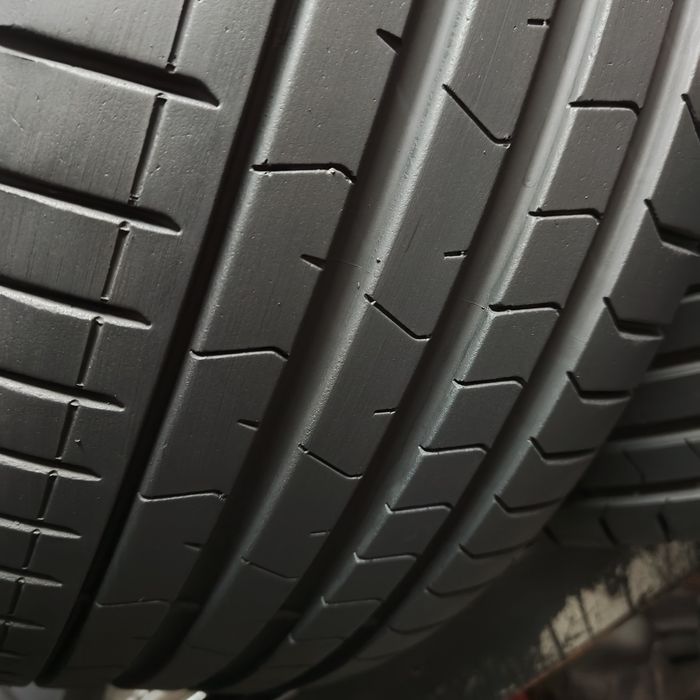 245/45/18 XL Pirelli P Zero Run Flat