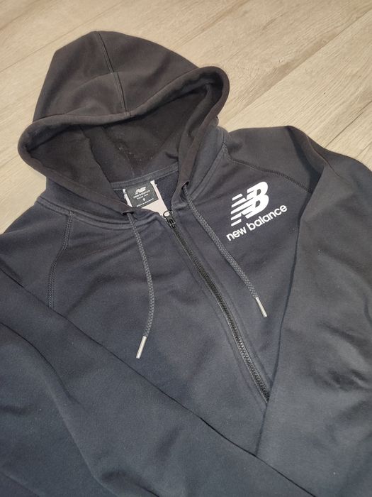 Спортивна кофта new balance