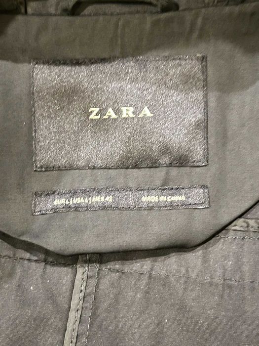 Casaco Verde ZARA. Impermeável