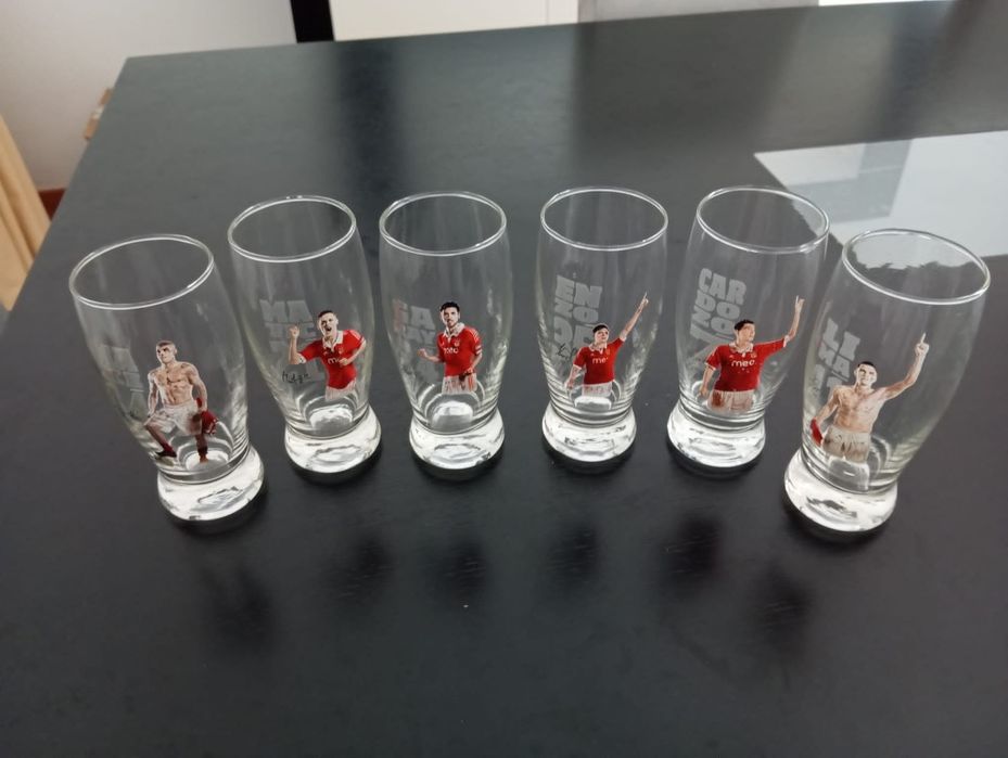 Vendo copos com foto de jogadores do SLB