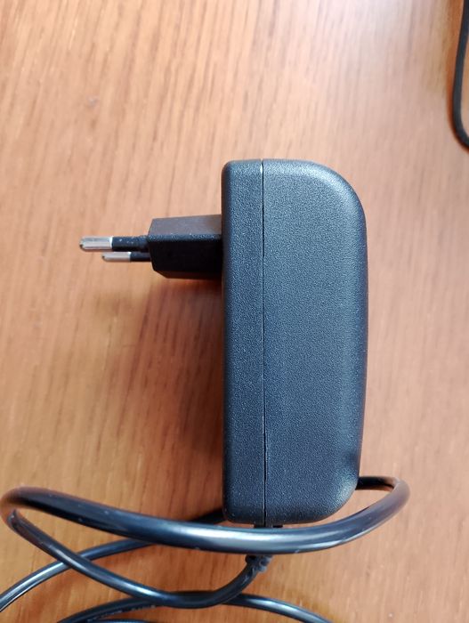 Блок питания на 12В и 1А