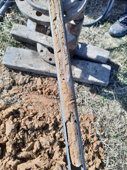 Geolog, badanie gruntu, wiercenie, przydomowa oczyszczalnia, drenaż