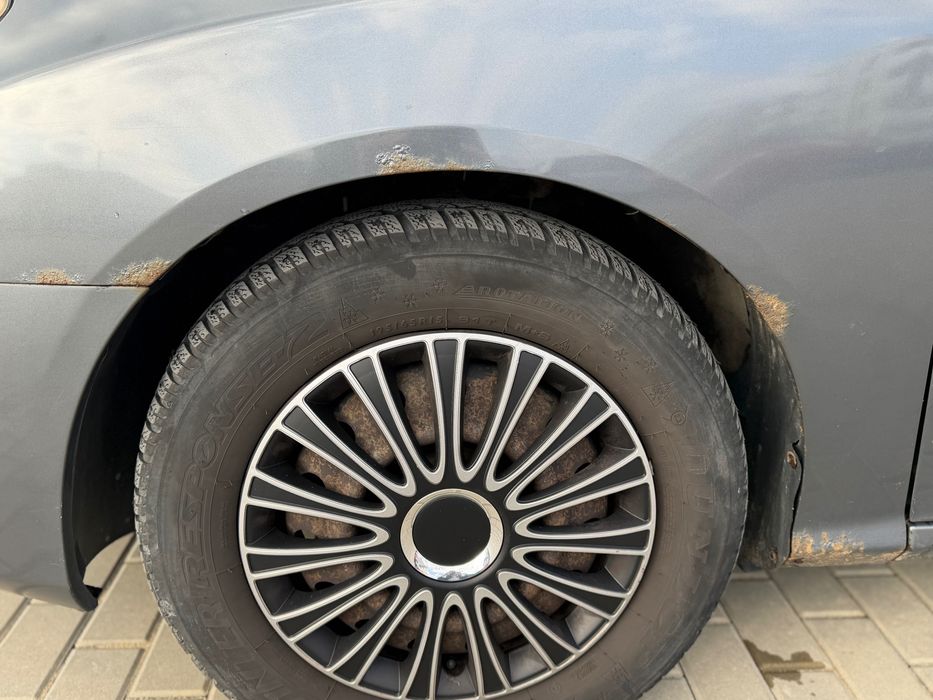 Hyundai Elantra 2.0 LPG Klimatyzacja Dużo zrobione