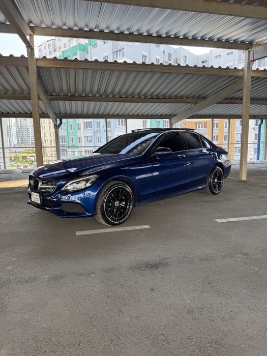 Mercedes c-300 4-matic