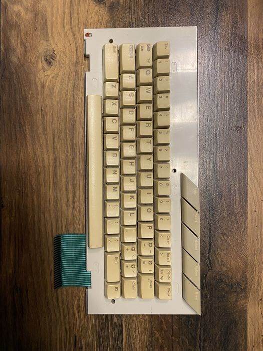 Atari 65 XE sprawna klawiatura