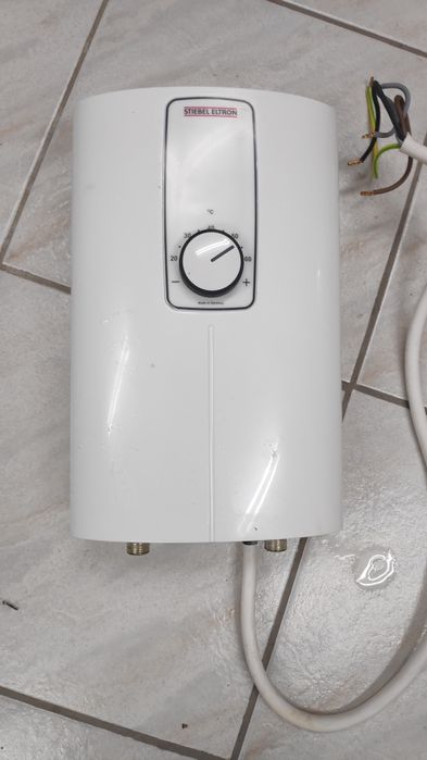 Przepływowy podgrzewacz wody Stiebel Eltron 11/13