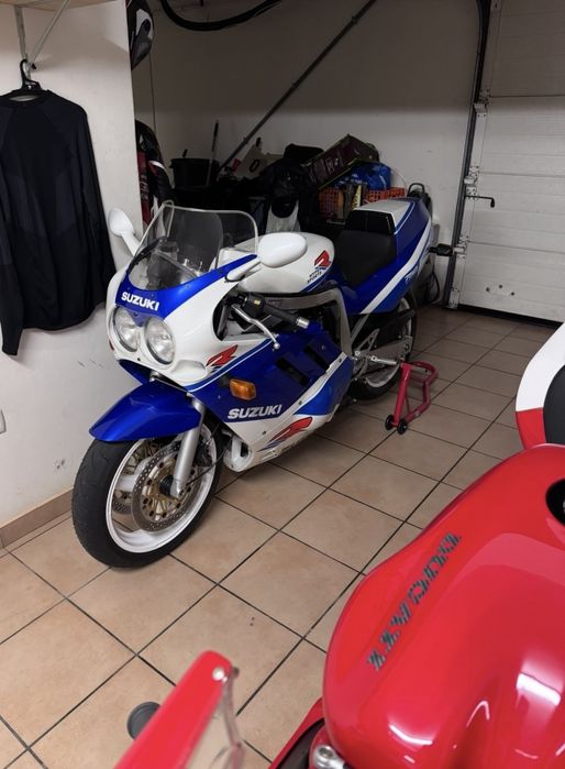 Susuki GSXR 750R