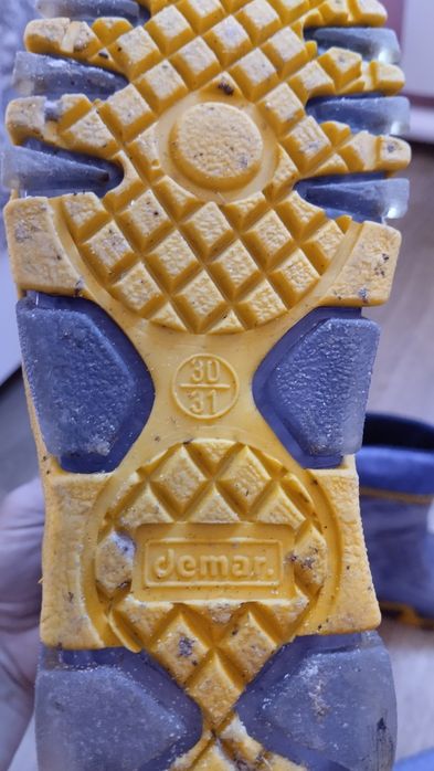 Дощовик та гумові чобітки Demar на підкладці у подарунок.