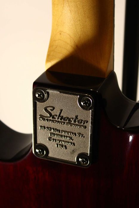 Schecter Damien Elite-6 CRB (Made in Korea) — EMG 81/85